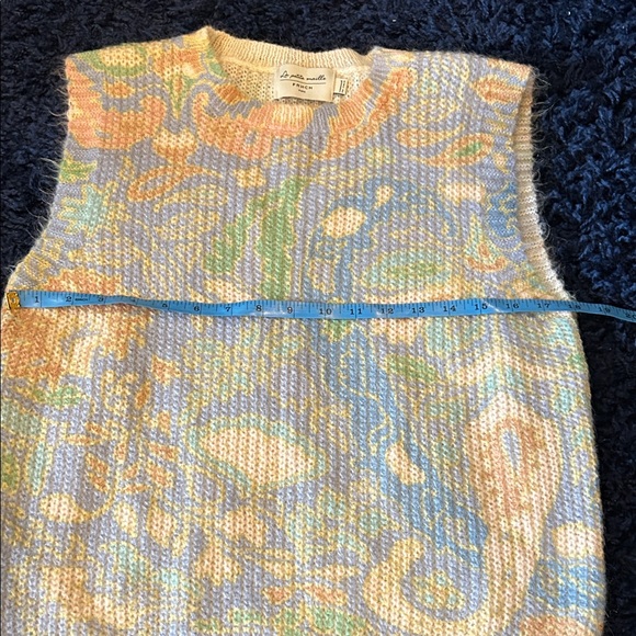 FRNCH Paris Women's Floral Mohair Vest Blouse - Picture 7 of 8